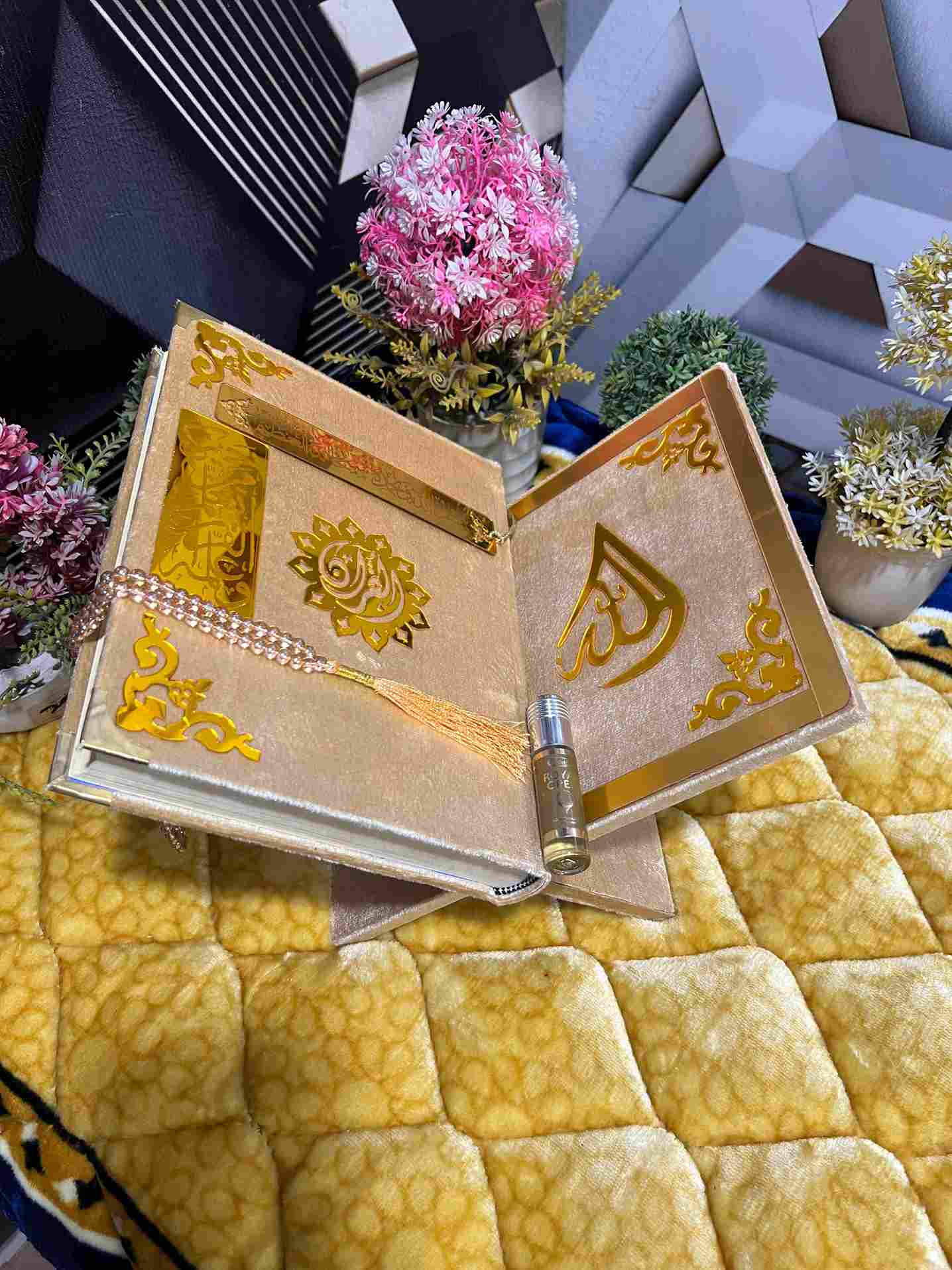 AL-NOOR Premium Acrylic Quran Box-Golden