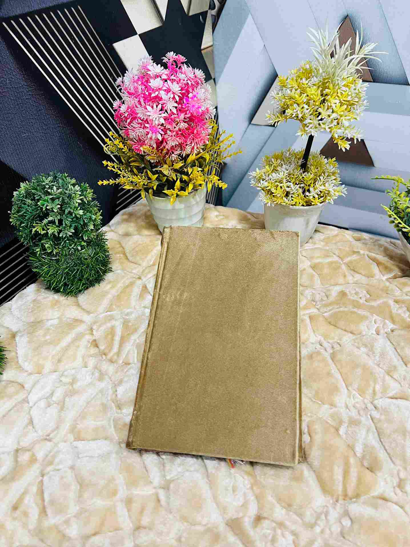 Holy Quran Tajveedi 16 Line Velvet Skin color