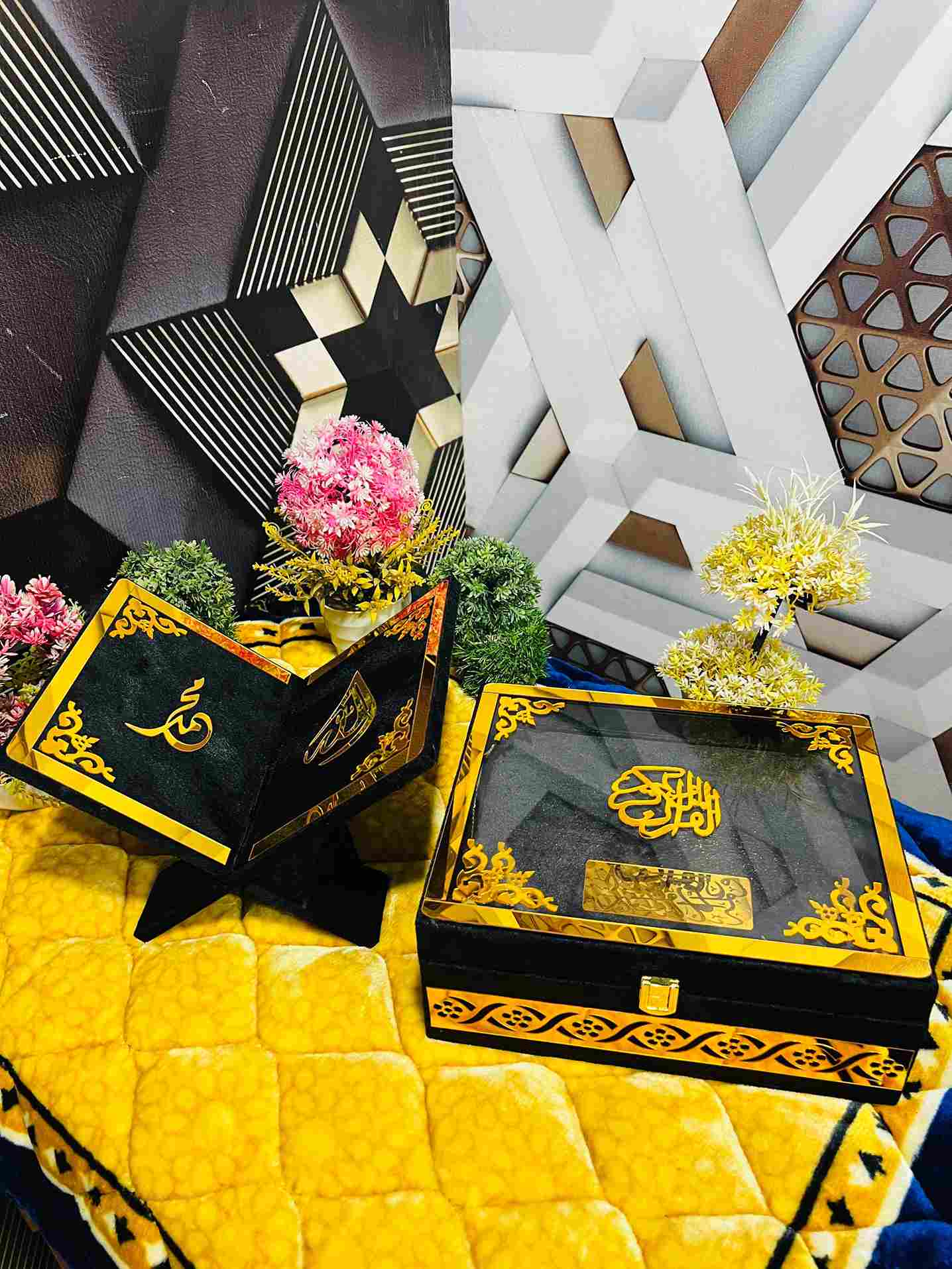 💎 VIP Edition Holy Quran Wedding Gift Set (With Translation) Transparent Box, Velvet Holly Quran, Book Mark, Velvet Box, Velvet Rahal, Ittar, Tasbeeh