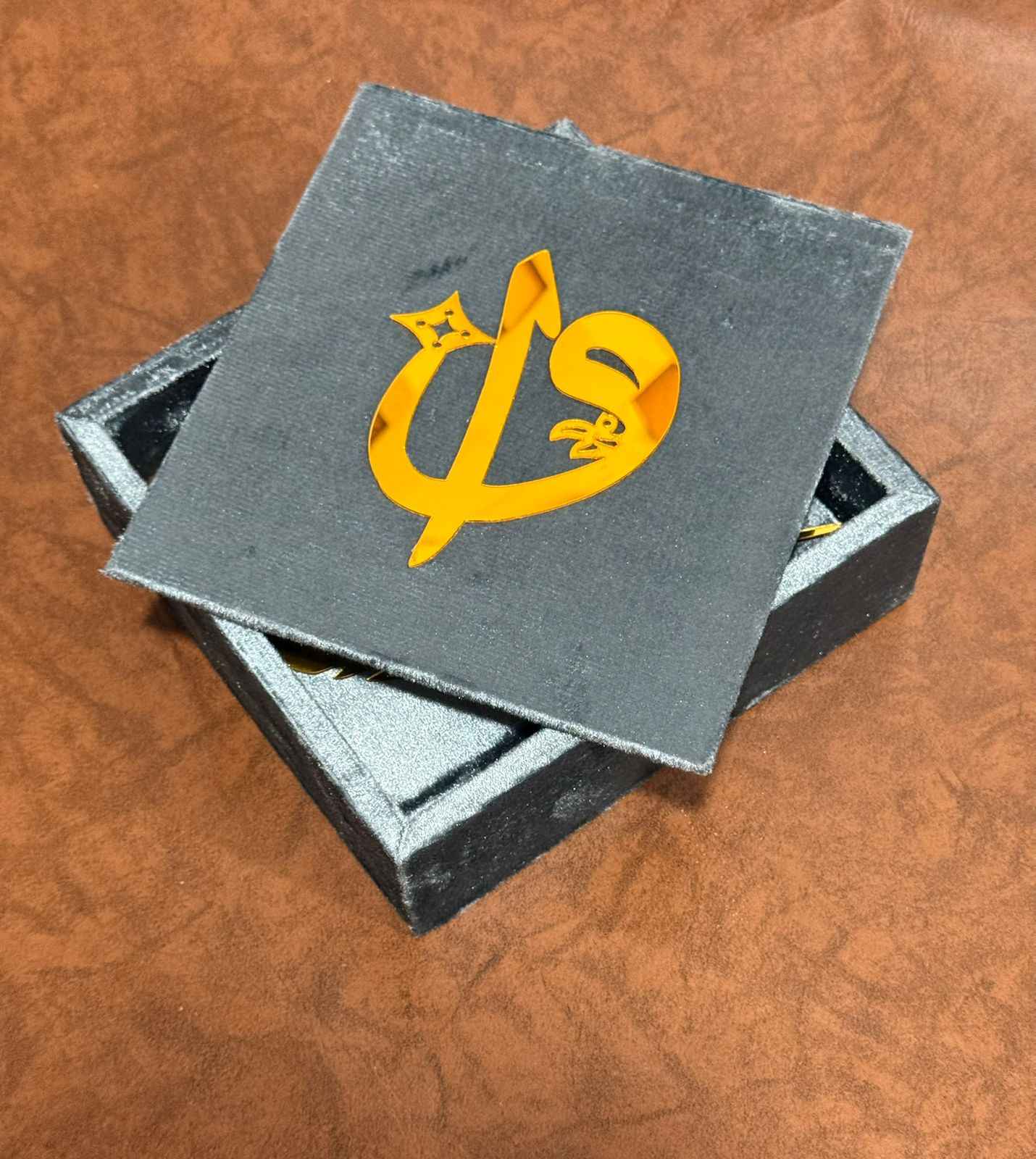 Pocket-Size Quran in Turkish-Inspired Velvet Box Gray