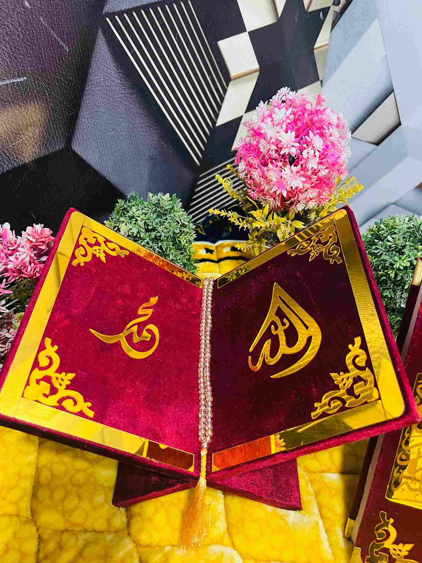 AL-NOOR Premium Acrylic Quran Box-Maroon