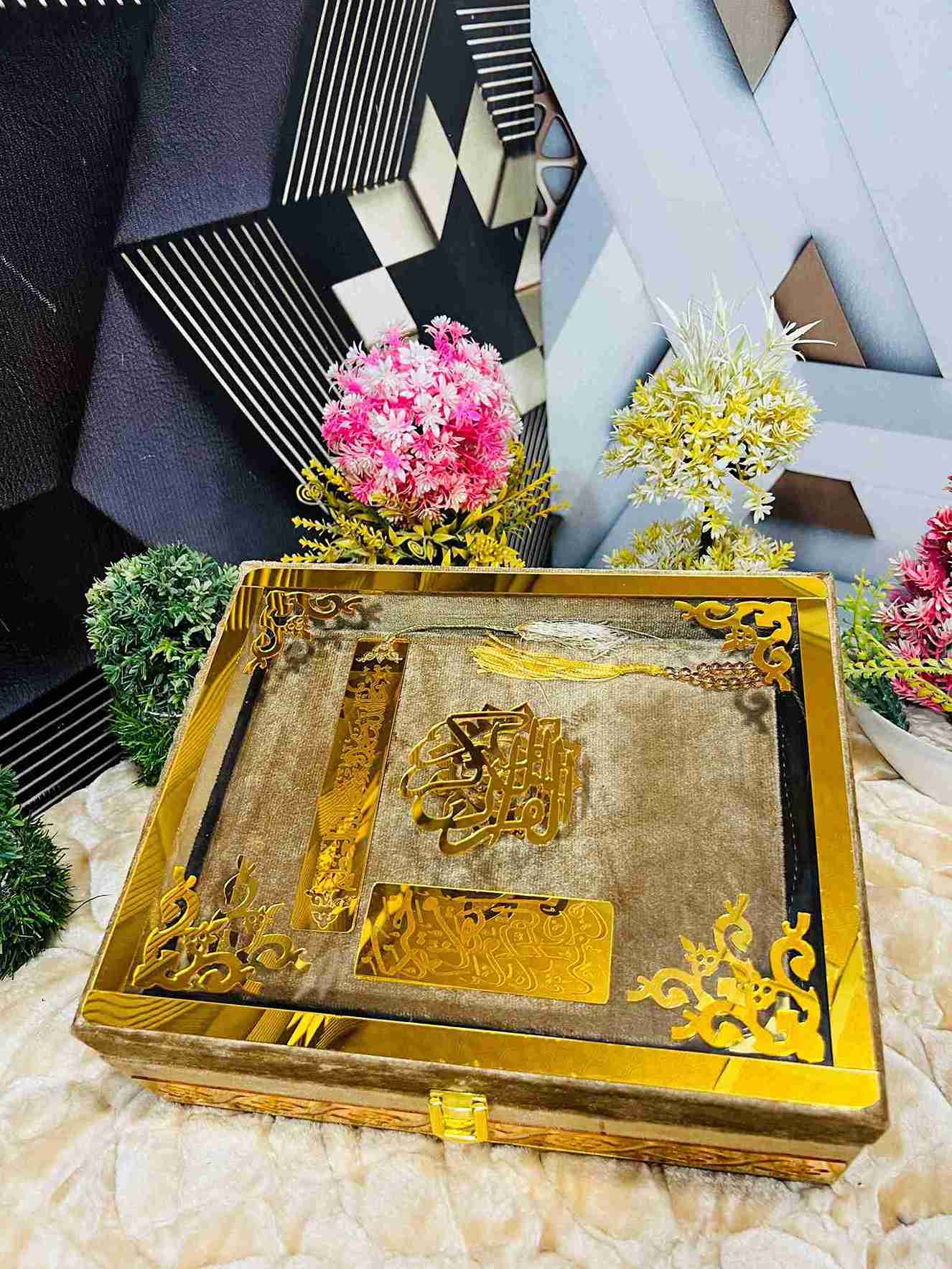 AL-NOOR Premium Acrylic Quran Box-Skin