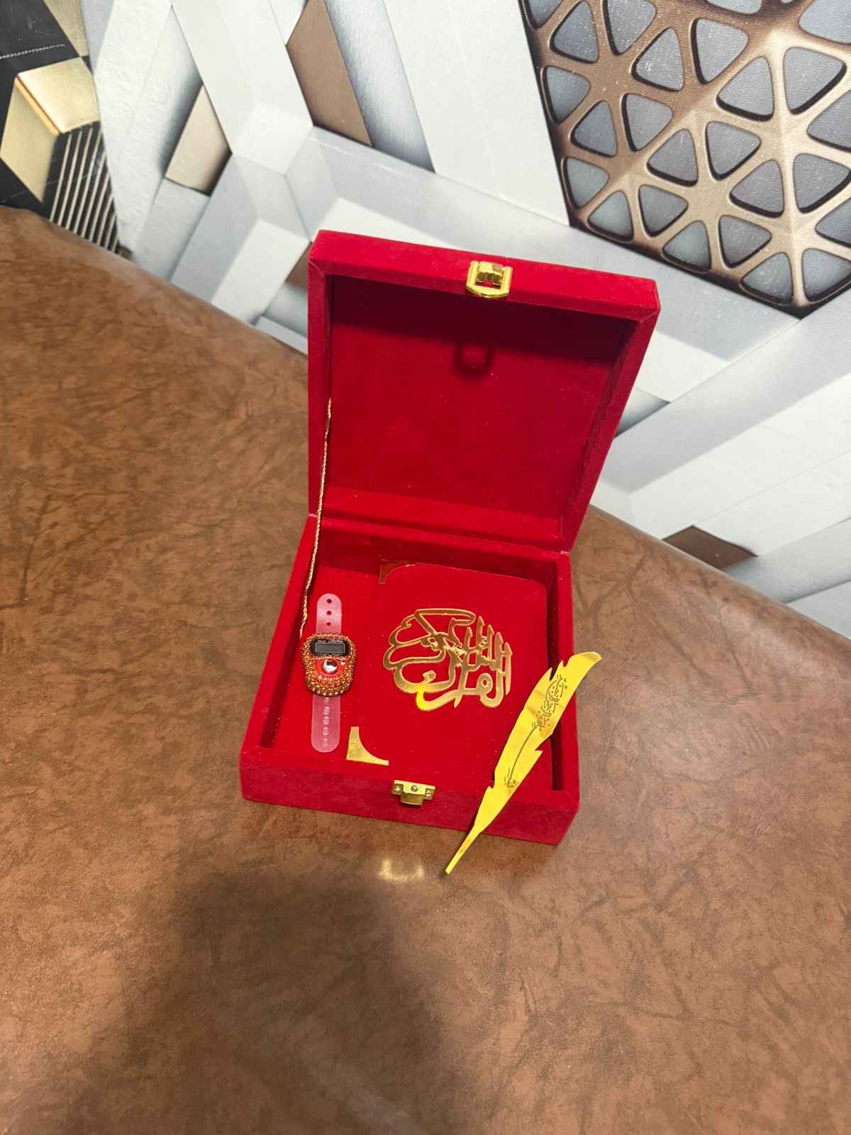 Holy Quran Gift Set (Pocket Size) Red Color