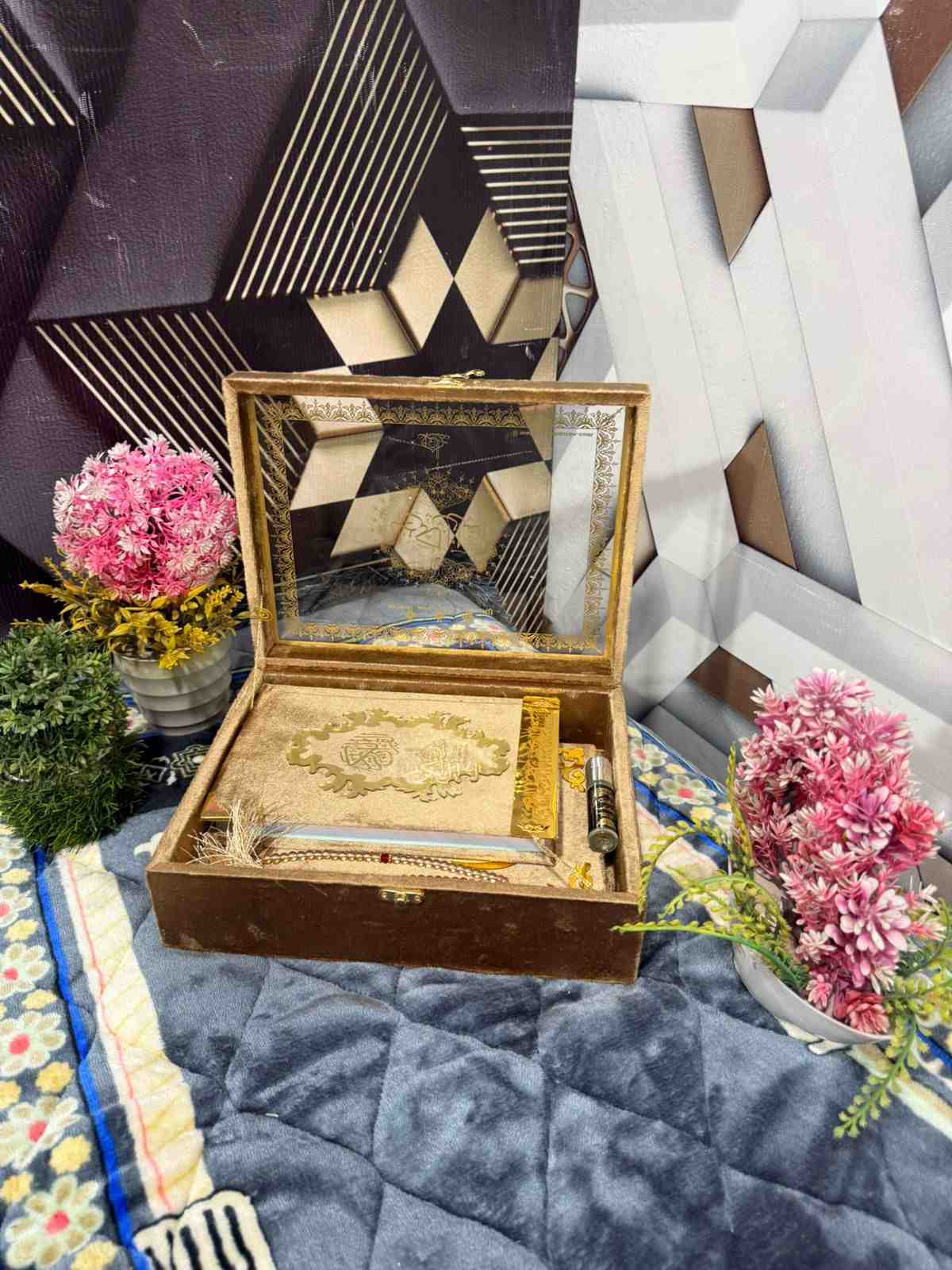 Premium Bridal Quran Gift Set  Transparent Box, Velvet Holly Quran, Book Mark,  Velvet Box, Velvet  Rahal, Ittar, Tasbeeh